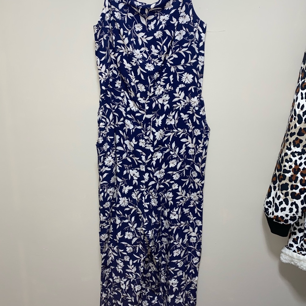 old navy jumpsuit - Picture 2 of 3